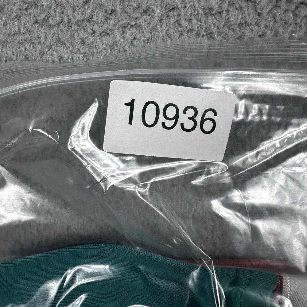 Tyreek Hill Miami Dolphins Nike Football Jersey Boys Medium Aqua Teal #10